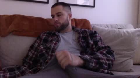 jayg333 online show from December 22, 9:20 pm