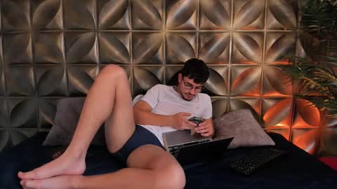 Jay online show from February 7, 7:19 pm