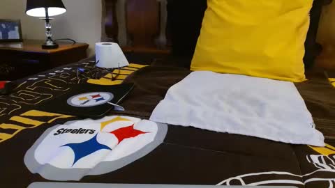 Snapshot of jayscott57 chatting on February 20, 7:52 pm Jay online show from February 20, 7:52 pm