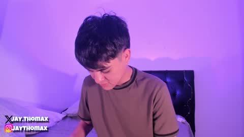 jaythomax online show from January 13, 10:36 am