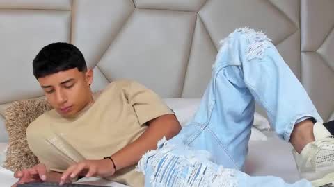 jaze_bradley online show from February 19, 11:49 am