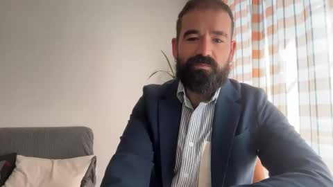 jbearbearbear online show from September 11, 10:47 am