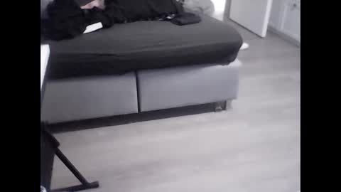 Snapshot of jby0791 chatting on October 6, 1:10 am jby0791 online show from October 6, 1:10 am