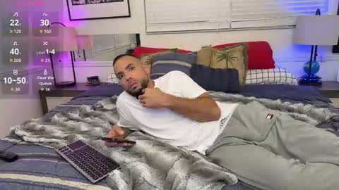 Snapshot of jcmax305 chatting on October 26, 2:57 am JcMax305 online show from October 26, 2:57 am