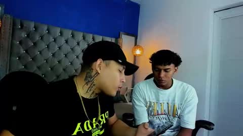 Snapshot of jdaniel_shellby chatting on October 14, 10:39 pm jhon online show from October 14, 10:39 pm