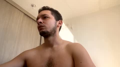 Snapshot of jdlh05 chatting on December 11, 5:54 pm jdlh05 online show from December 11, 5:54 pm