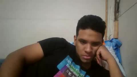 jdrake27 online show from December 14, 2:29 am