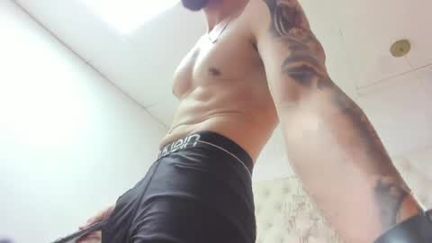 JEAN online show from April 8, 9:12 pm