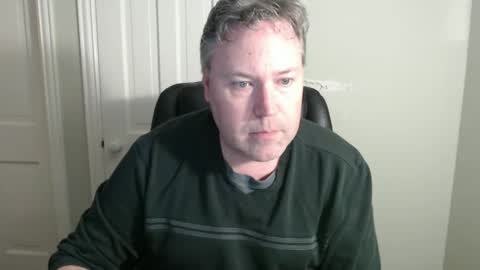 Snapshot of jeb5150 chatting on February 10, 5:25 am JE online show from February 10, 5:25 am