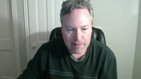 Snapshot of jeb5150 chatting on January 12, 2:35 am JE online show from January 12, 2:35 am