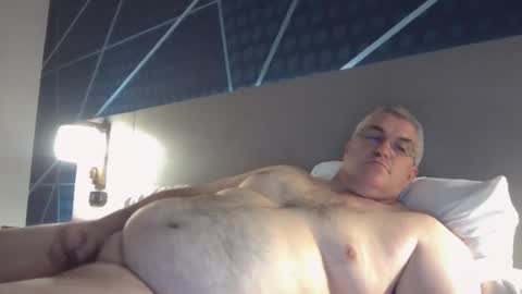 dadbody71 online show from March 9, 5:55 am