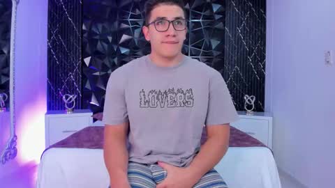 Jeff online show from December 3, 8:48 pm