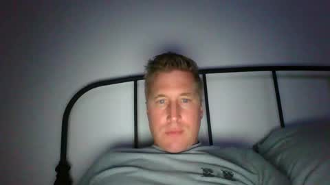 jeffery4444 online show from April 2, 2:53 am