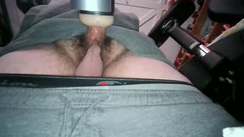 jeffrodgerschaturbat online show from December 6, 11:25 pm