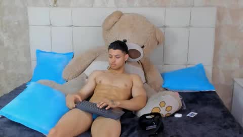 jeicob gagnon online show from February 11, 1:09 pm