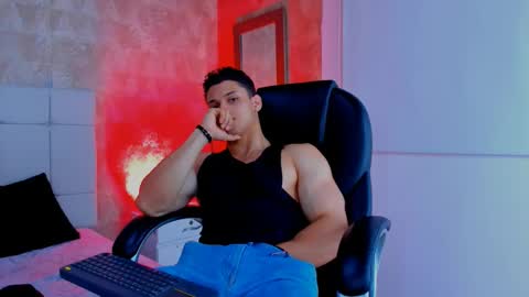 jeicob gagnon online show from December 12, 1:28 pm