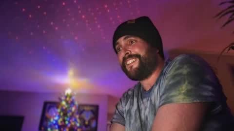 Guy Jones online show from December 11, 12:56 am