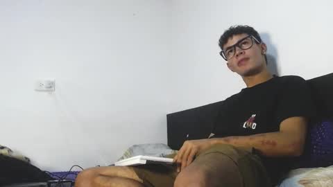 jenfrysuarez online show from November 27, 11:52 pm