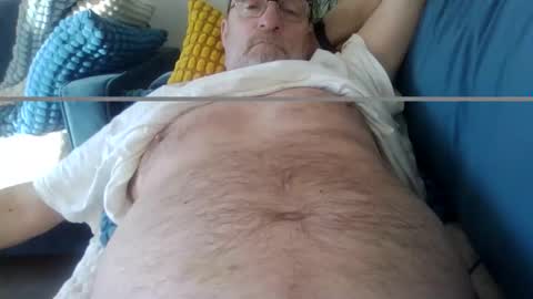 jens19651 online show from April 2, 6:32 am