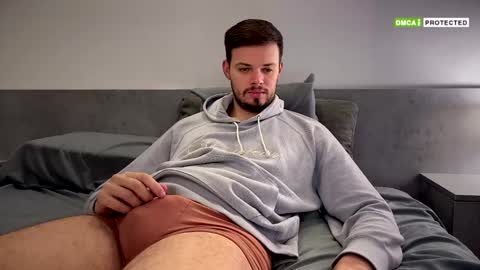 Snapshot of jerked_letto chatting on January 11, 10:29 am jerked_letto online show from January 11, 10:29 am