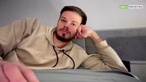 Snapshot of jerked_letto chatting on December 6, 3:44 pm jerked_letto online show from December 6, 3:44 pm