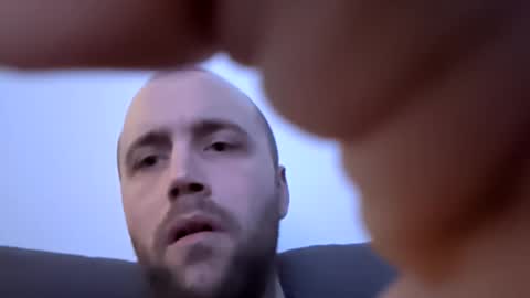 jerkitoff212836 online show from April 6, 4:46 am