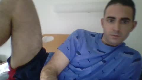 Snapshot of jeropa5476 chatting on January 3, 2:08 pm jeropa5476 online show from January 3, 2:08 pm