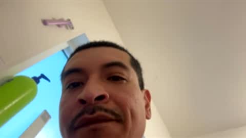 Hungjessy online show from May 25, 7:42 pm