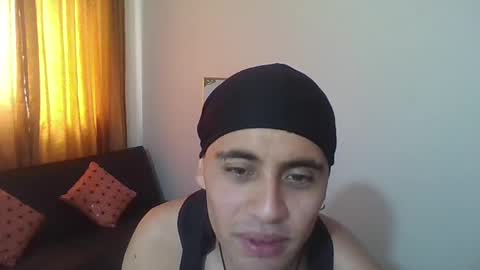 Snapshot of jessepickman chatting on December 6, 2:28 pm Angel  Demon online show from December 6, 2:28 pm