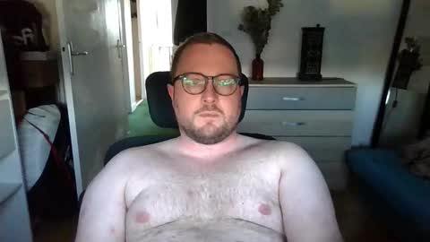 jeuneloup92 online show from September 29, 4:58 pm