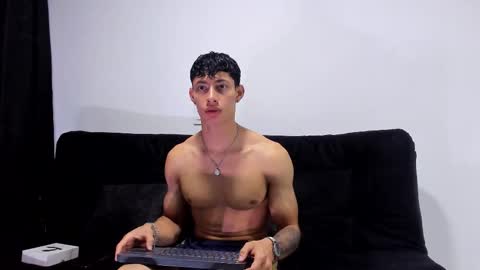 jey cox online show from January 7, 10:53 am