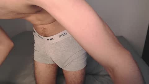 Snapshot of jey_foxx chatting on February 14, 8:48 pm jey_foxx online show from February 14, 8:48 pm