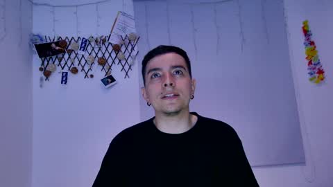 Jhoan Saenz online show from January 25, 3:30 am