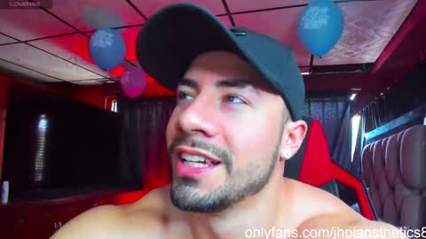 Jhojan Strong  online show from October 7, 5:50 pm