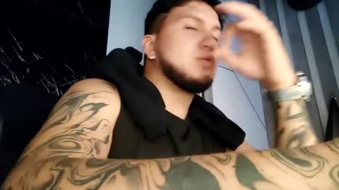 jhon online show from January 9, 2:11 am