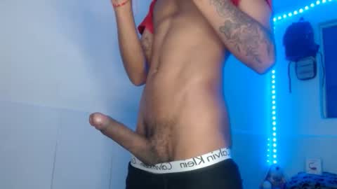 Snapshot of jhon_hot09 chatting on October 14, 4:47 pm jhon_hot09 online show from October 14, 4:47 pm