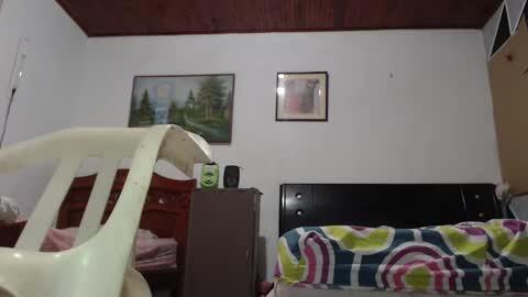 Snapshot of jhon_tommy chatting on February 13, 11:50 am jhon tommy online show from February 13, 11:50 am