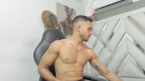 jhonny online show from January 17, 4:06 am