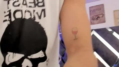 jhonny online show from March 12, 3:57 am