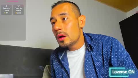 Jhony Alzate online show from February 20, 6:19 am