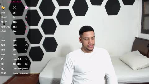 Jhors online show from February 1, 6:10 am