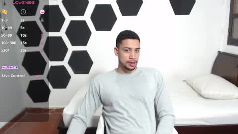 Jhors online show from January 25, 3:40 am