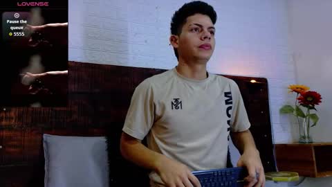 jhosuavega online show from September 28, 3:04 am