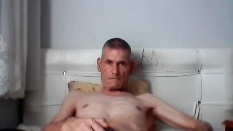 jigolo_golo35 online show from July 3, 1:17 pm