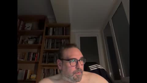 Snapshot of jim_dick chatting on February 23, 12:04 am Jim Dick online show from February 23, 12:04 am