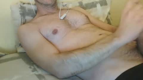 Snapshot of jimboyxxx00 chatting on December 23, 7:20 pm jimboyxxx00 online show from December 23, 7:20 pm