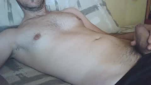 Snapshot of jimboyxxx00 chatting on February 8, 11:33 am jimboyxxx00 online show from February 8, 11:33 am