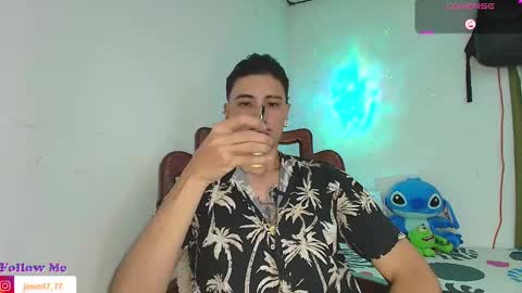 Snapshot of jimm66_ chatting on September 10, 3:32 pm Jimm  Independent Model  online show from September 10, 3:32 pm