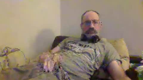Snapshot of jimmielove2046 chatting on January 27, 5:47 am jimmielove2046 online show from January 27, 5:47 am