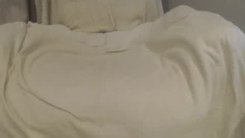 jimmyboy456 online show from April 22, 6:23 pm